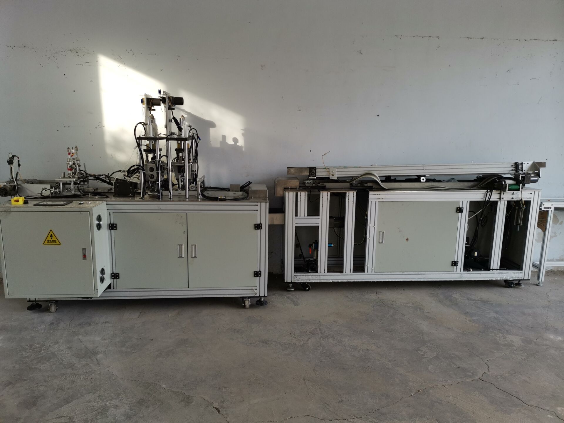 M&aacute;quina para hacer mascarillas faciales para adultos 1 + 2 (5)